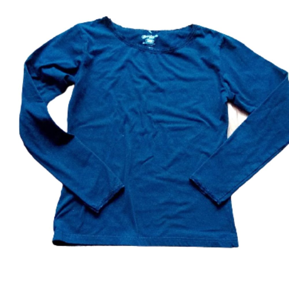 ---  Basic Black Long Sleeve Shirt Girl Medium